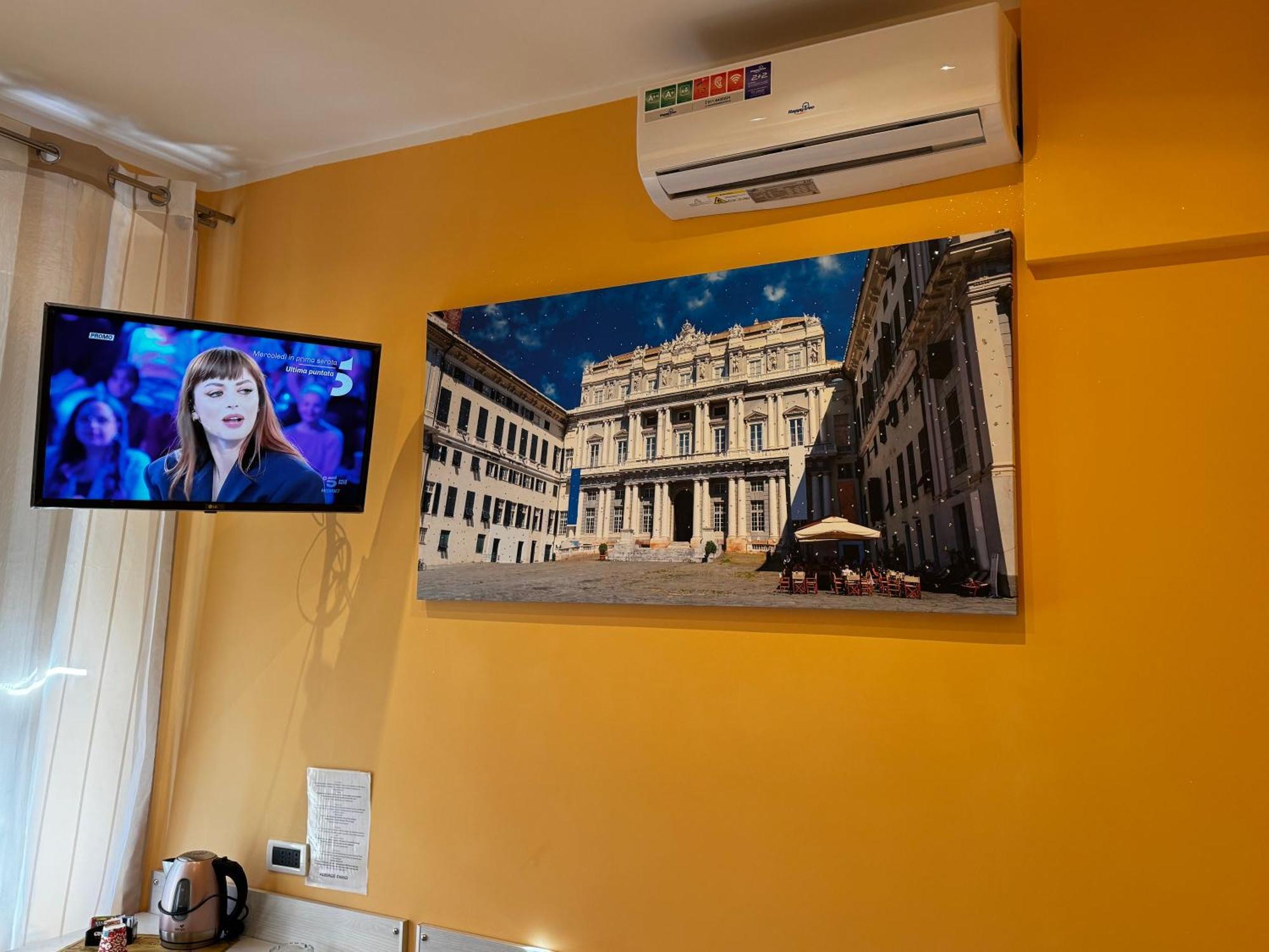 Albergo Parigi Genoa Exterior photo